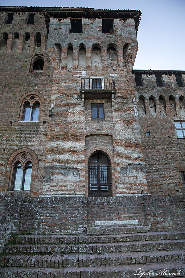 Замок Святого Георгия (Castello di San Giorgio)