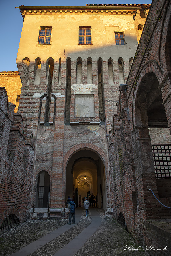 Замок Святого Георгия (Castello di San Giorgio)