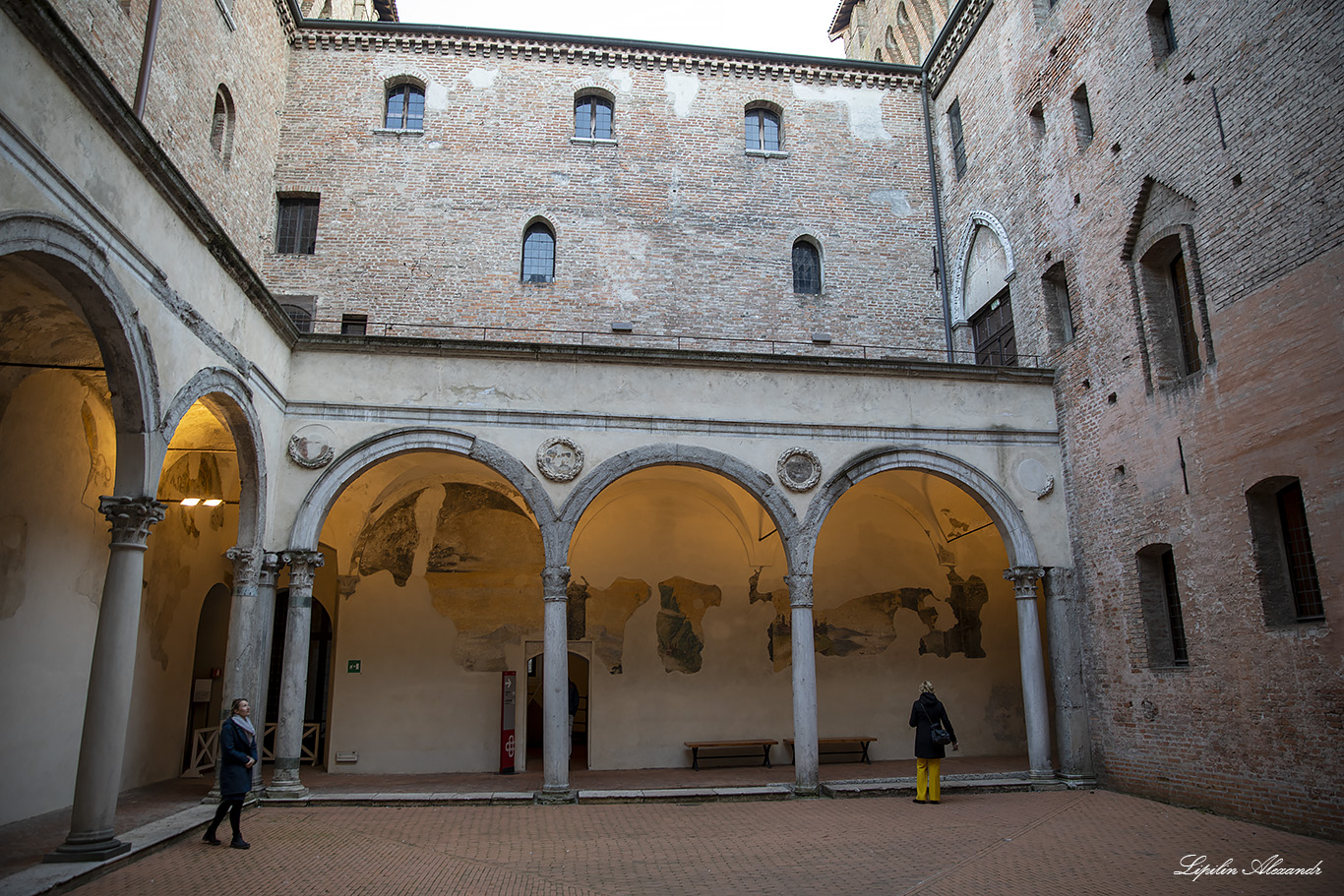 Замок Святого Георгия (Castello di San Giorgio)