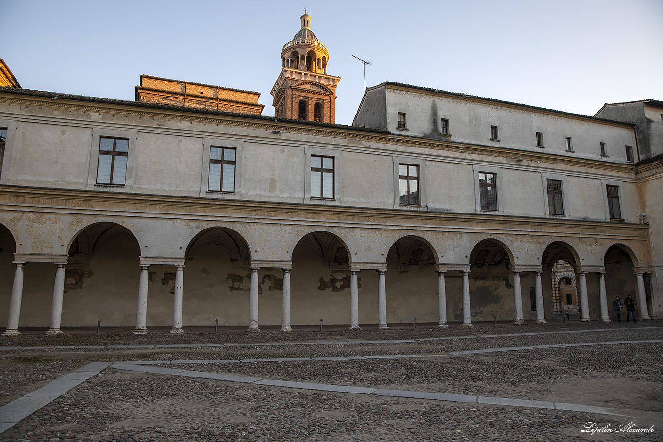 Замок Святого Георгия (Castello di San Giorgio)