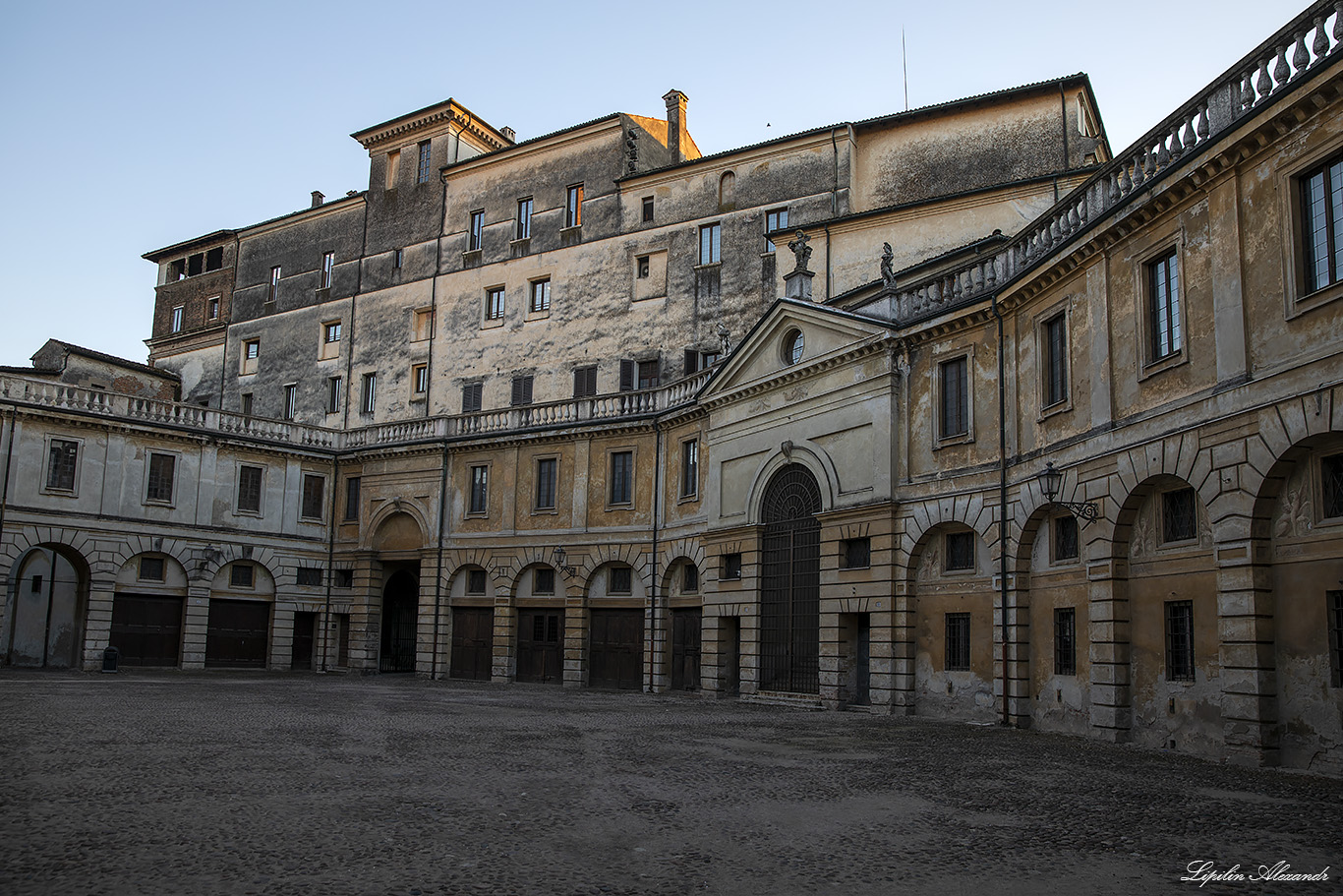 Замок Святого Георгия (Castello di San Giorgio)