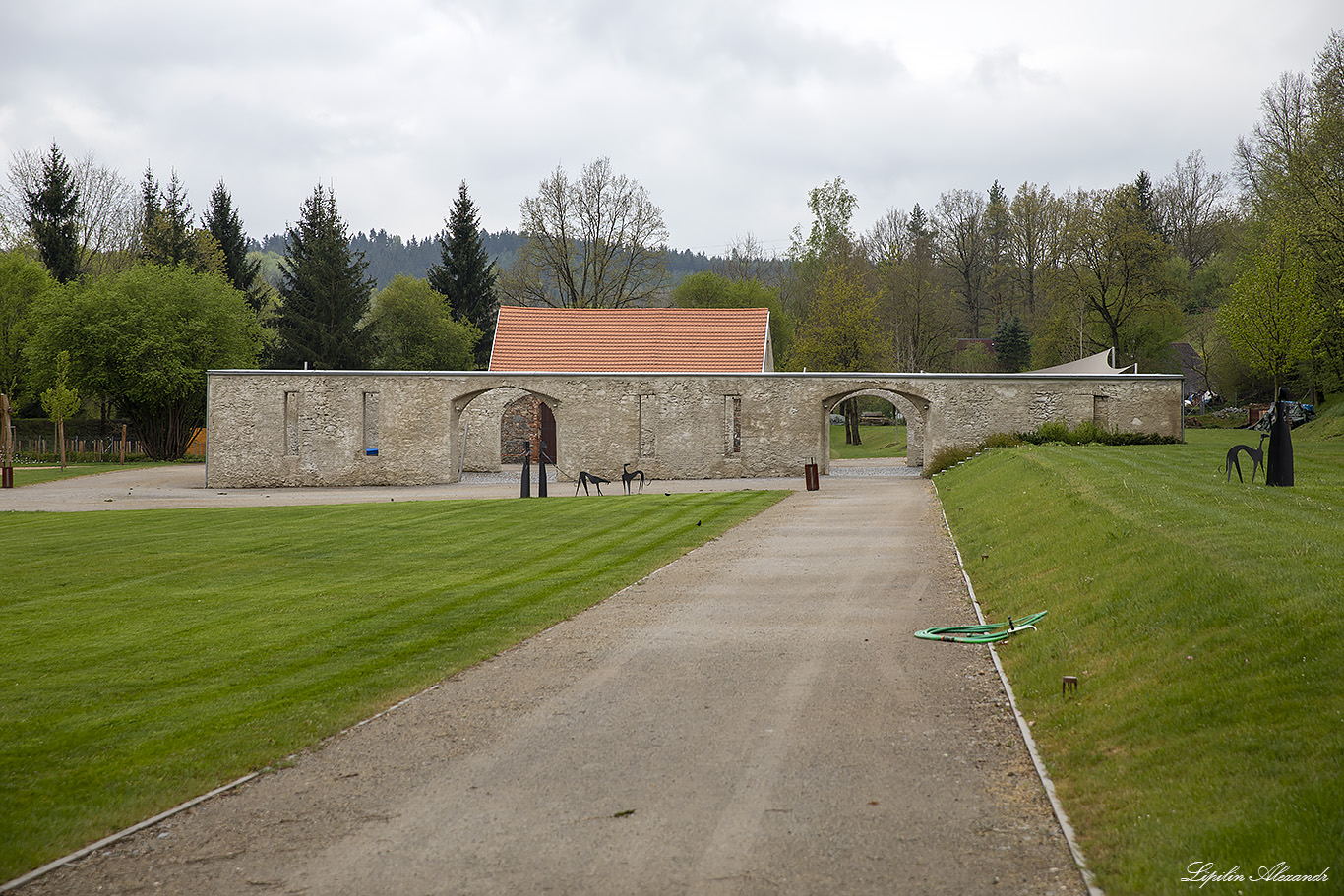 Замок Митровиц (Zámek Mitrowicz)  - Тин-над-Влтавоу (Koloděje nad Lužnicí) - Чехия (Czech Republic)