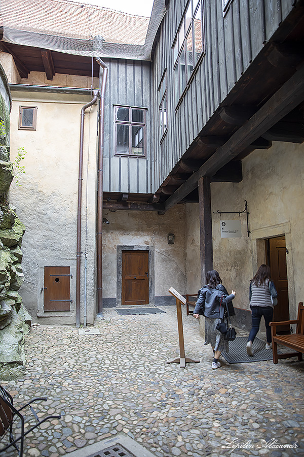 Башня замка Чески Крумлов (Zámecká věž Český Krumlov)