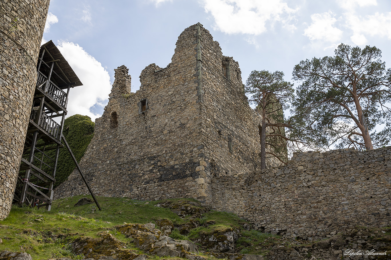 Замок Гелфенбурк (Hrad Helfenburk u Bavorova)