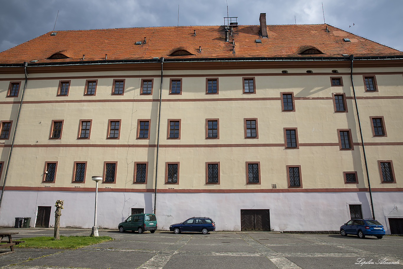 Замок Лнарже (Zámek Lnáře) 