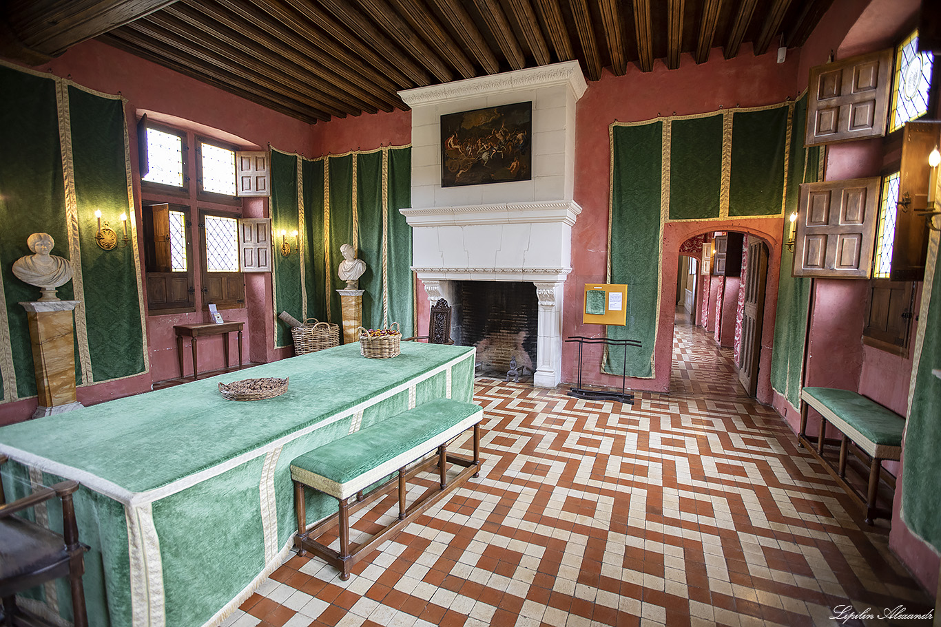 Замок Шамероль (Château de Chamerolle) 