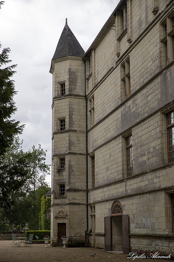 Замок Ислетт (Château de l'Islette)