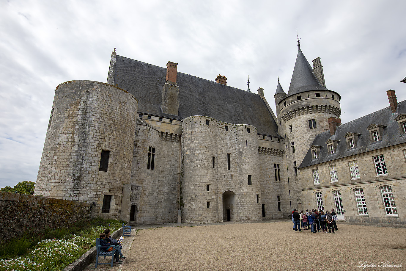 Замок Сюлли-сюр-Луар (Château de Sully-sur-Loire) 