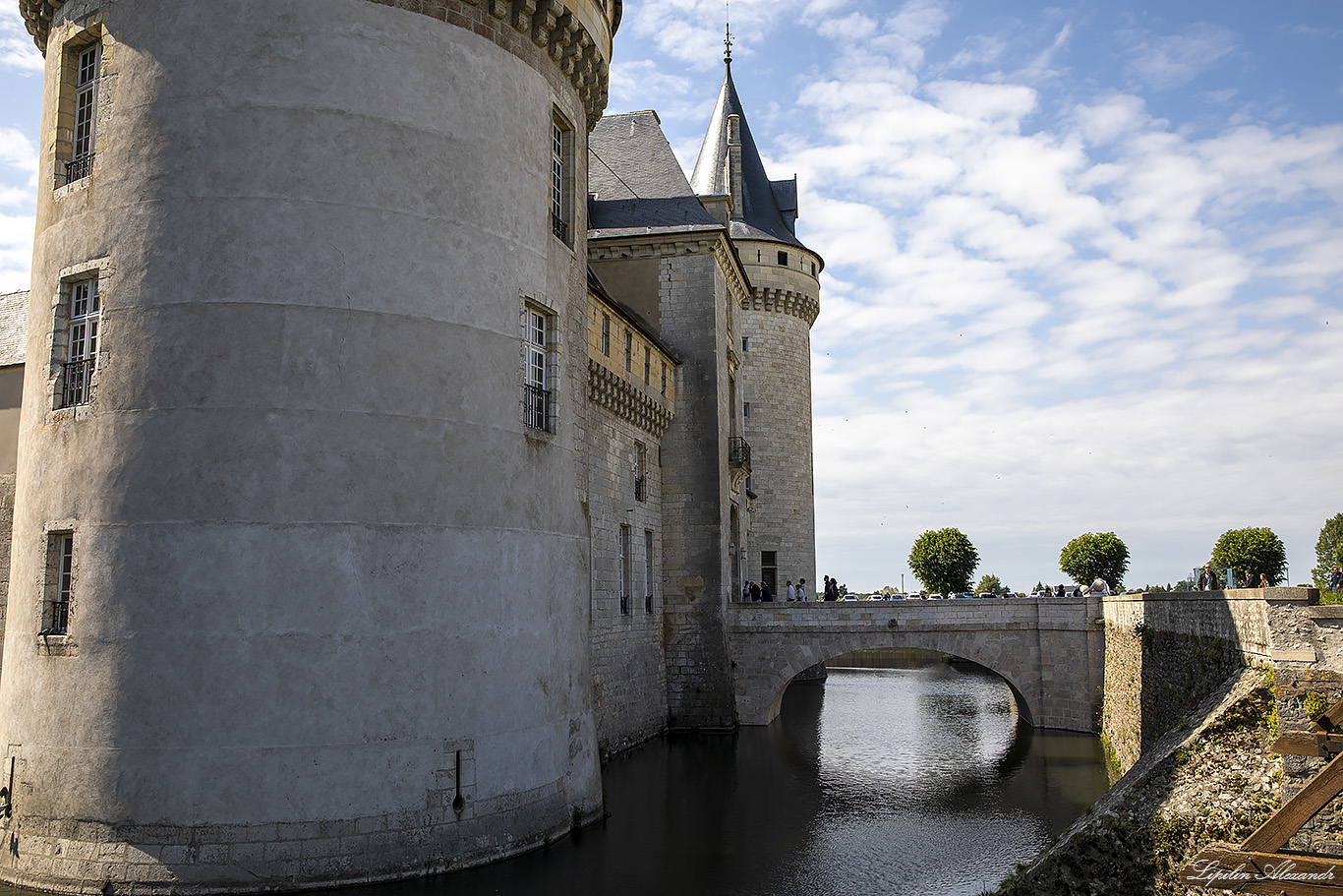 Замок Сюлли-сюр-Луар (Château de Sully-sur-Loire) 