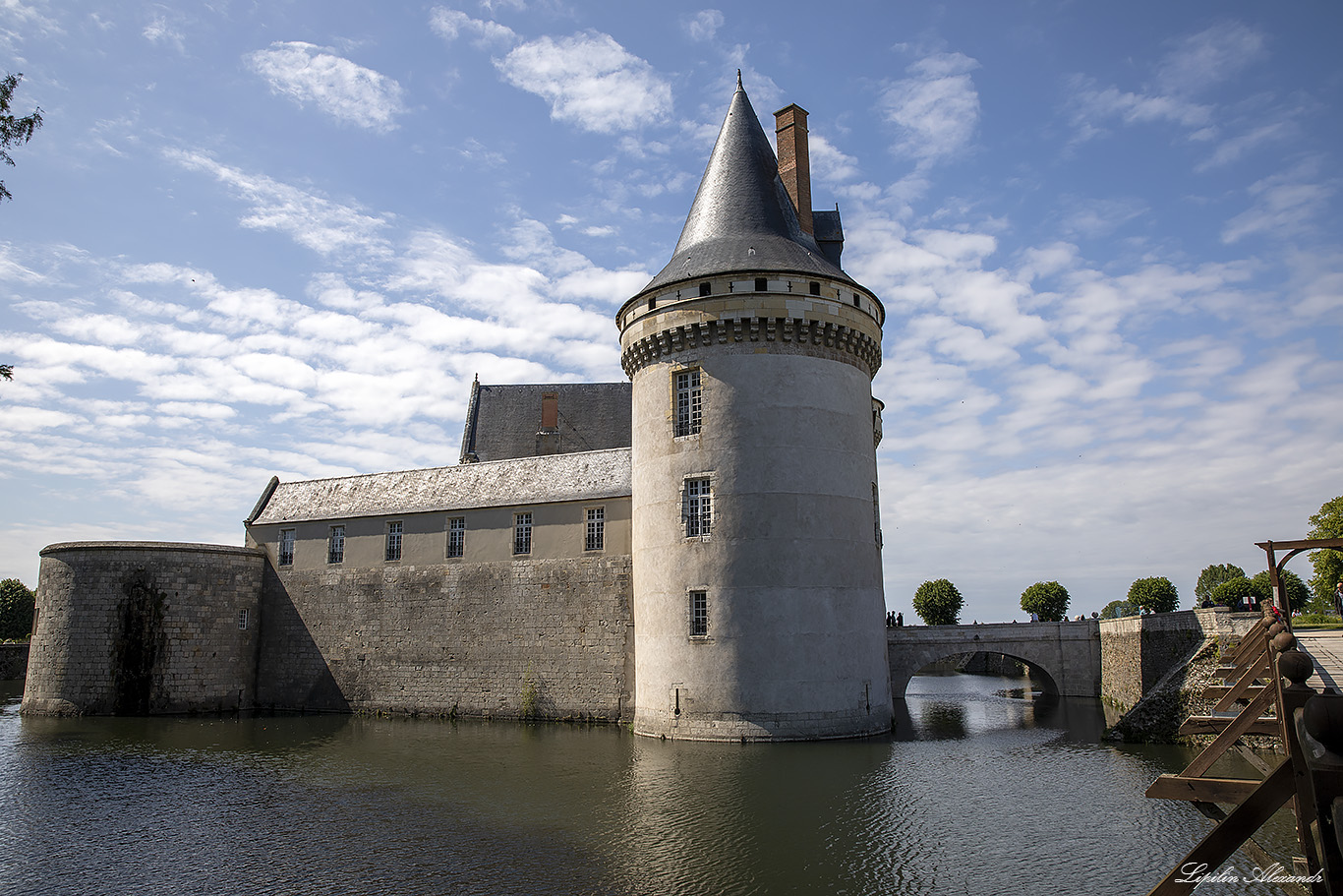 Замок Сюлли-сюр-Луар (Château de Sully-sur-Loire) 