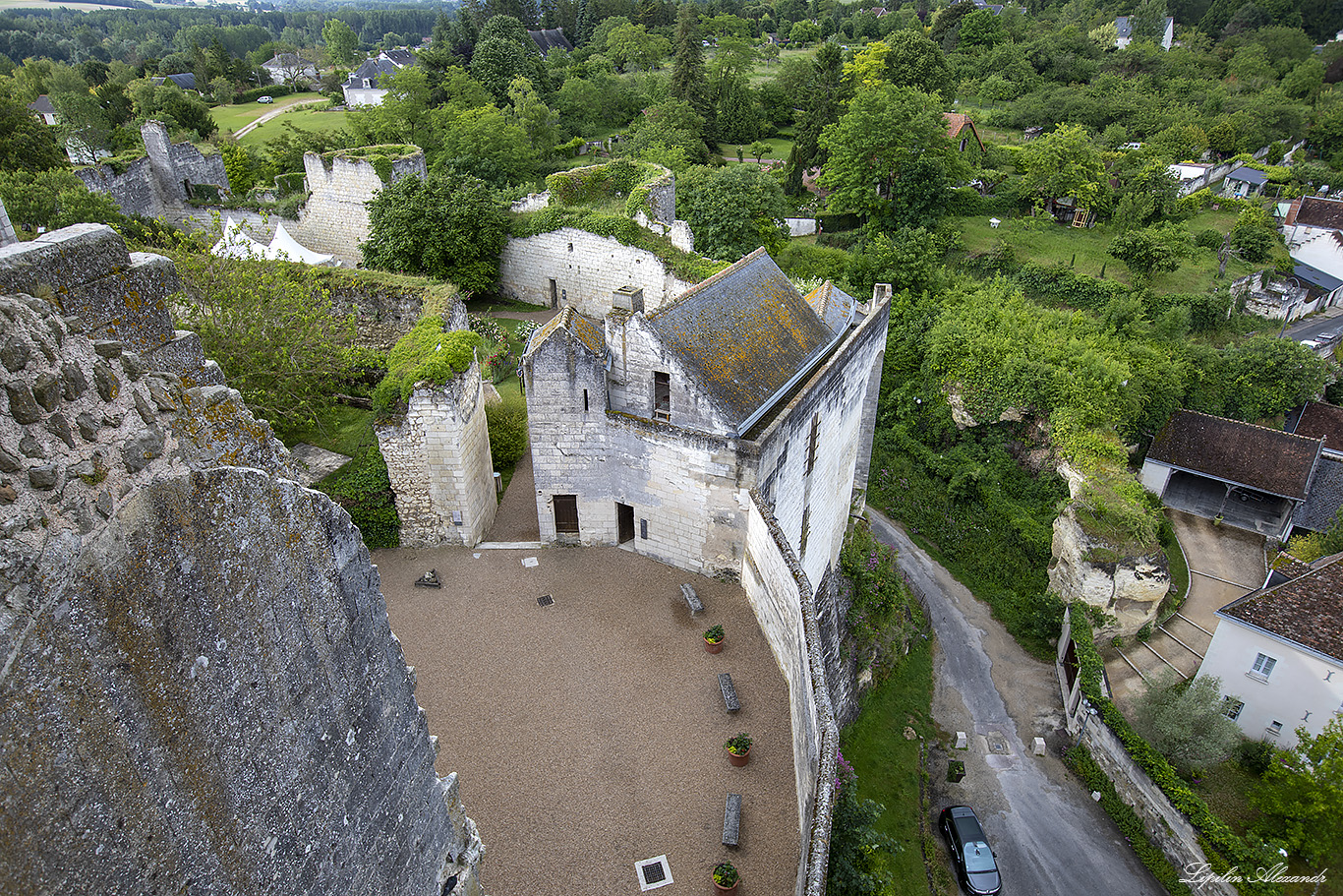 Замок Лош (Château de Loches) 