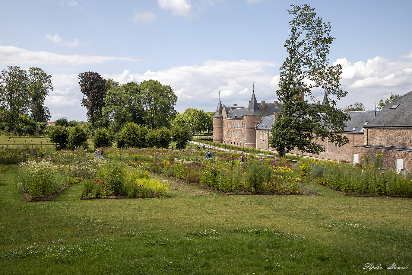 Замок Алден Бисен (Alden Biesen Castle) 