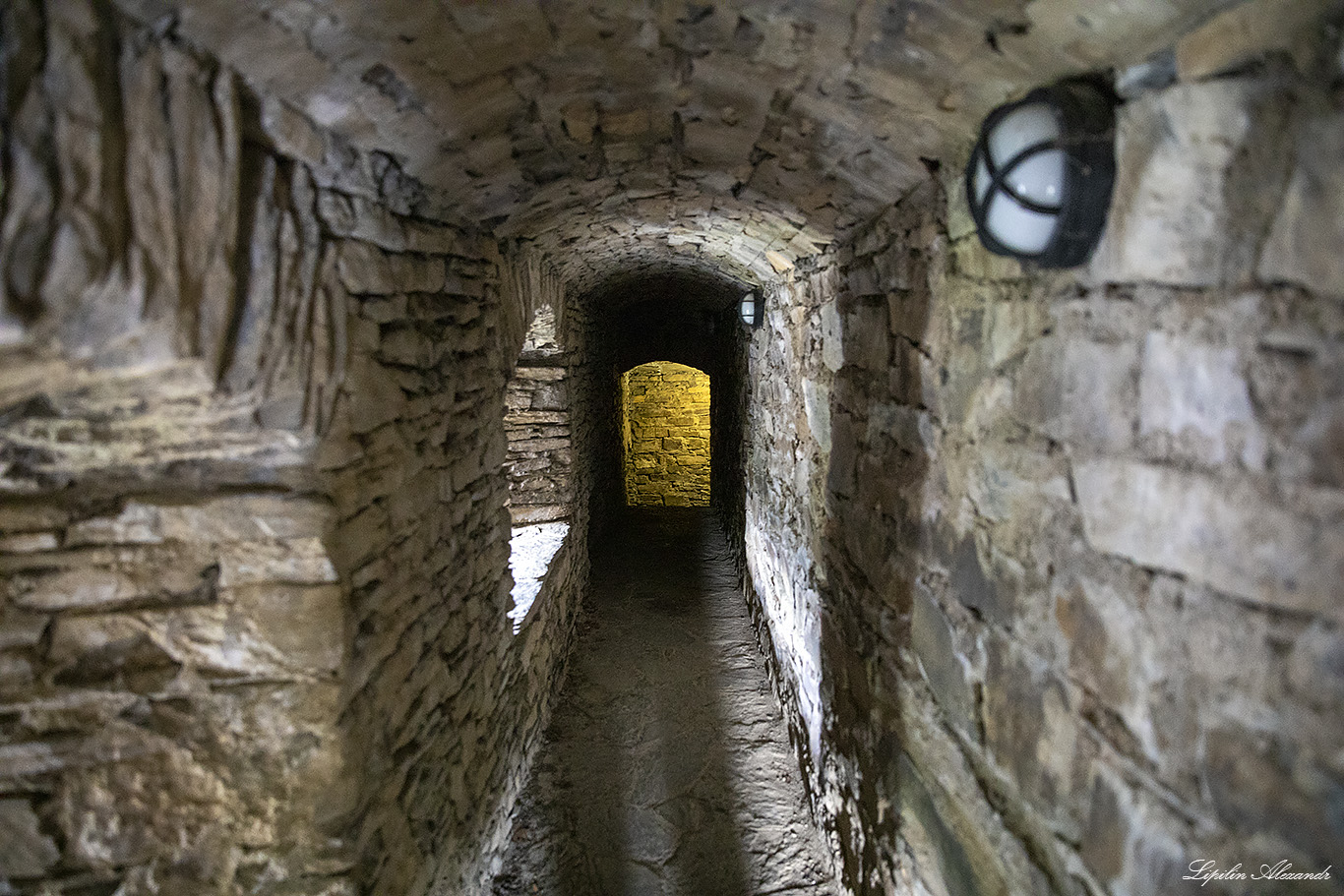 Замок Бург-Ройланд ( Chateau de Burg-Reuland) 