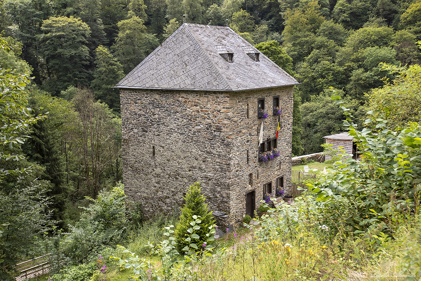 Замок Рейнхардштейн (Chateau de Reinhardstein) 