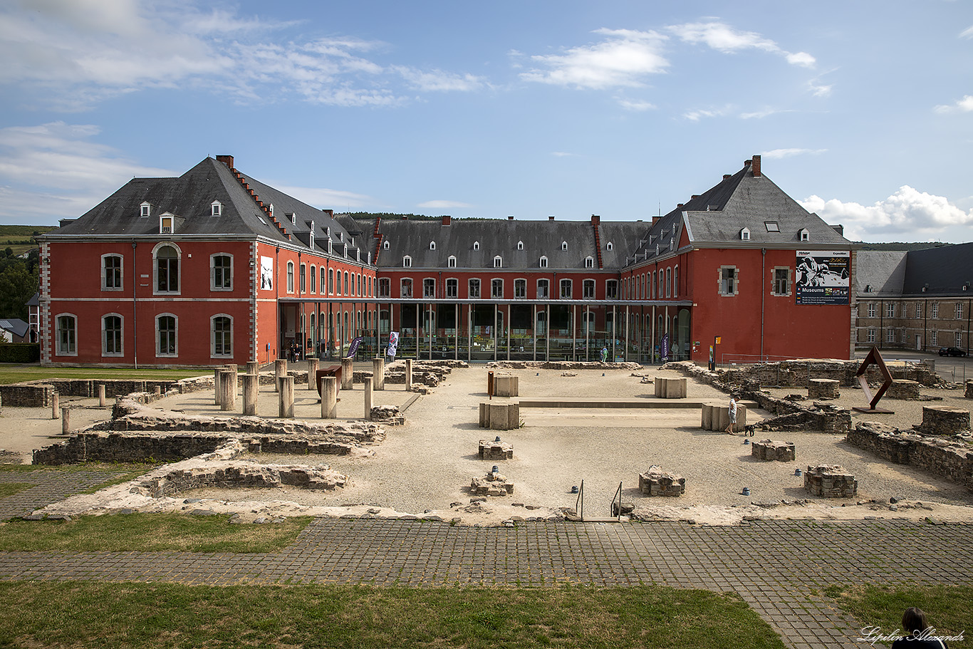 Аббатство Ставло (Abbaye de Stavelot)