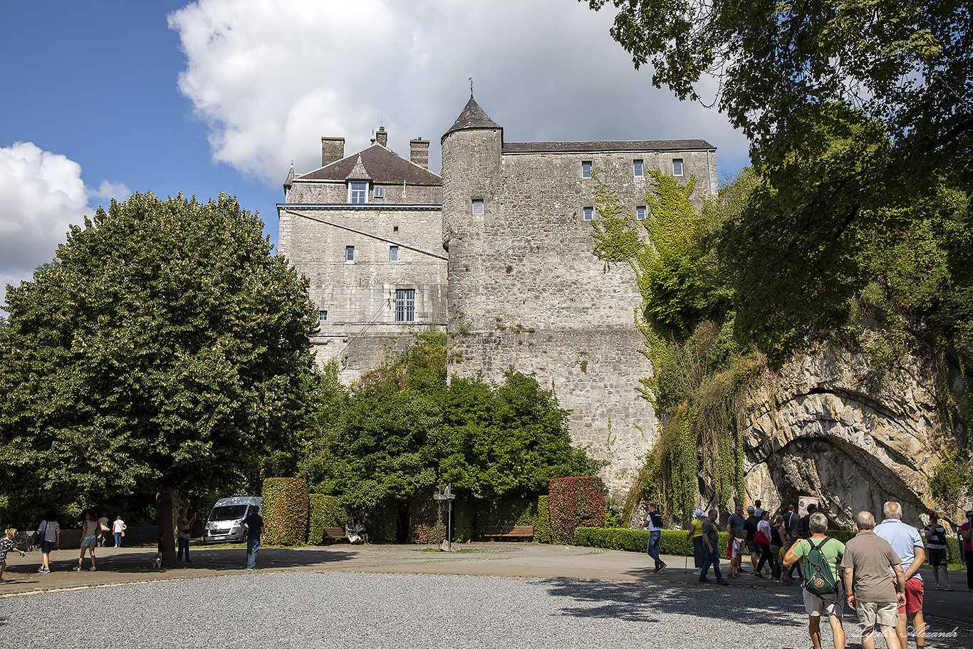 Замок Дюрбюи (Le chateau de Durbuy)  - Дюрбюи (Durbuy)