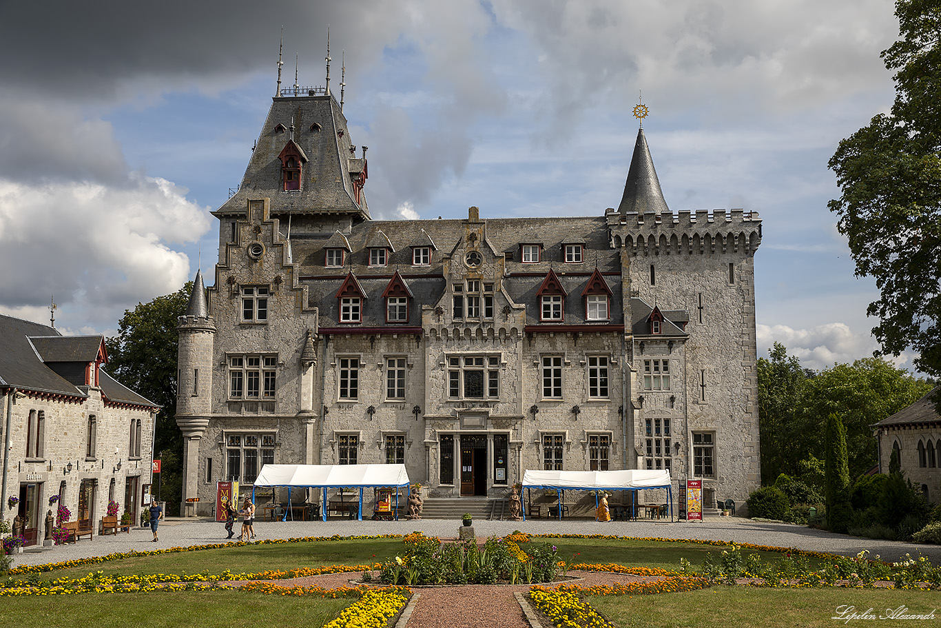 Замок Радхадеш (Radhadesh) - Шато де Петит-сомм (Château de Petite-Somme)