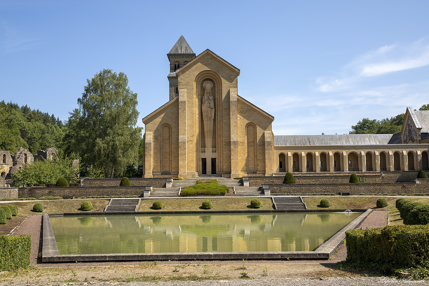 Аббатство Орваль (Abbaye Notre-Dame d’Orval) 