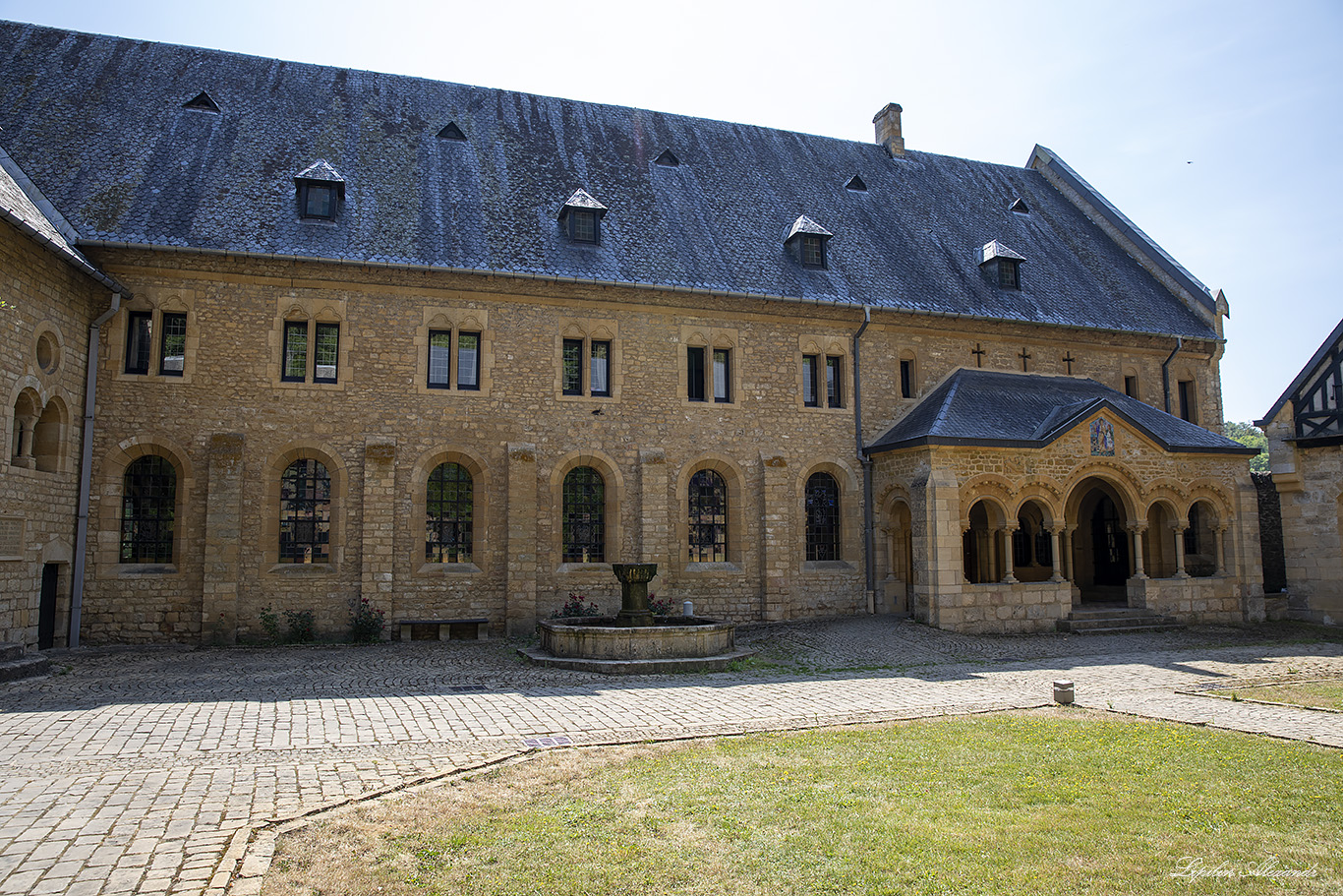 Аббатство Орваль (Abbaye Notre-Dame d’Orval) 