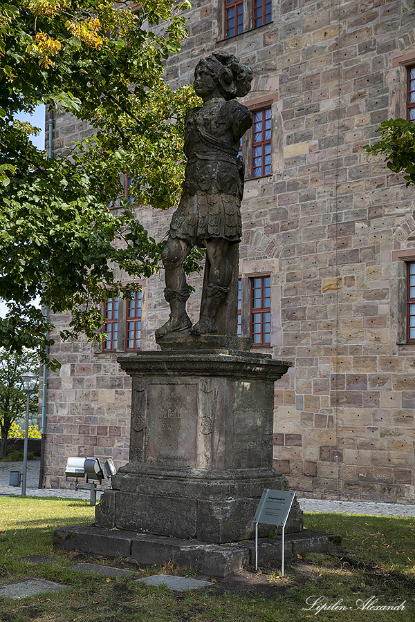 Крепость Плассенбур (Plassenburg)  - Кульмбах (Kulmbach) - Германия (Deutschland)