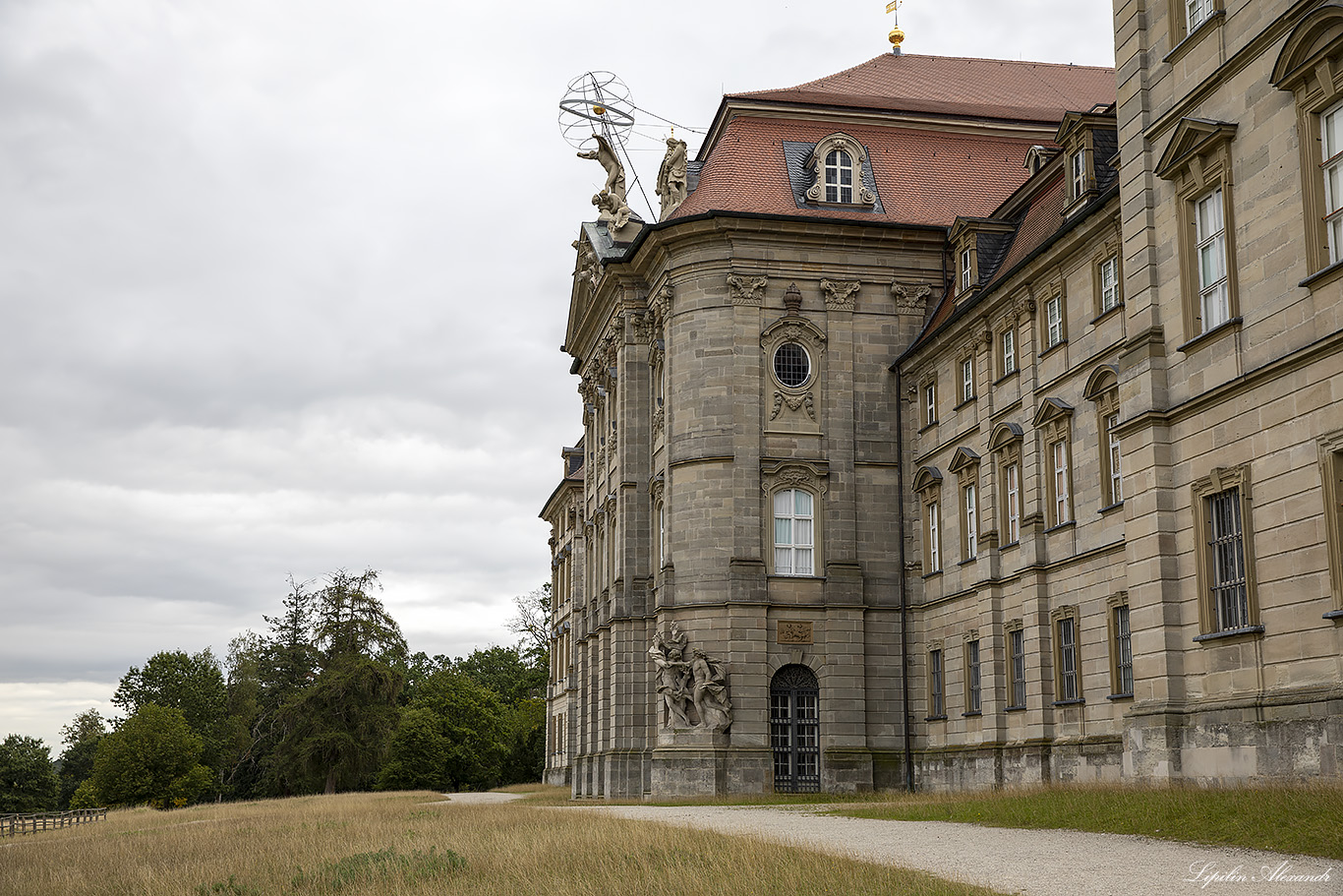 Замок Вайссенштайн (Schloss Weissenstein) 