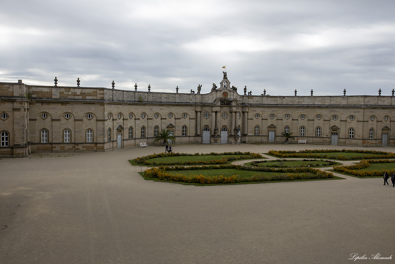 Замок Вайссенштайн (Schloss Weissenstein) 