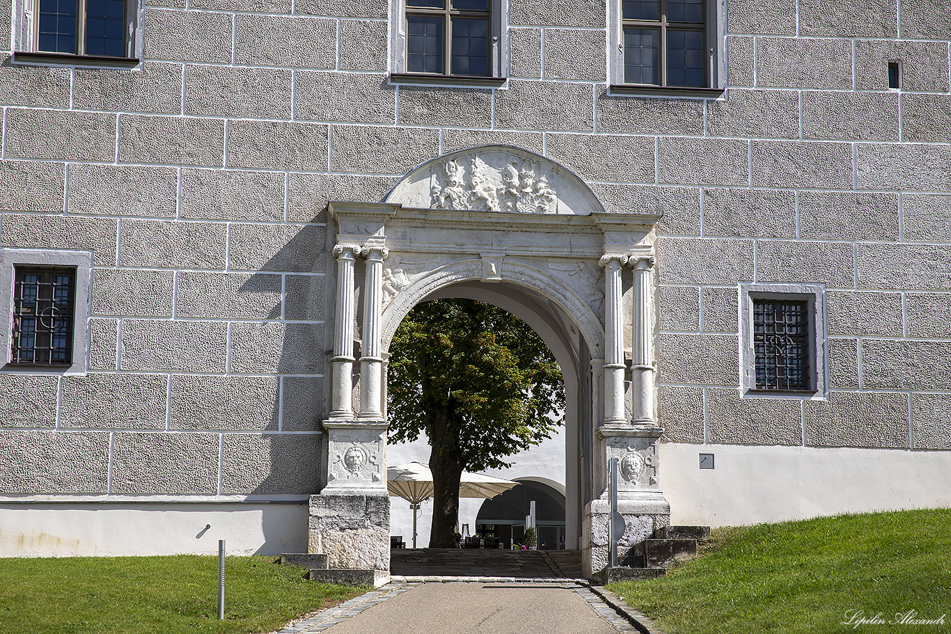 Замкок Хёхштедт ( Schloss Höchstädt)