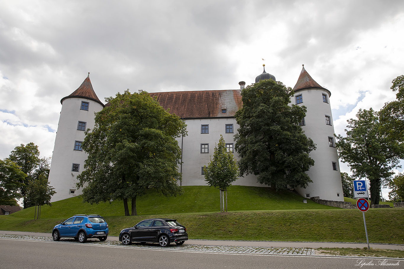 Замкок Хёхштедт ( Schloss Höchstädt)