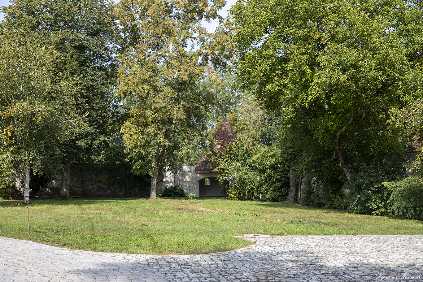 Замок Грюнау (Schloss Grünau) 