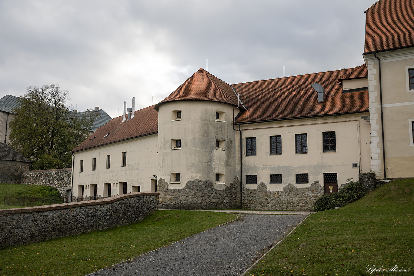 Замок Червени-Камень (Hrad Červený Kameň)