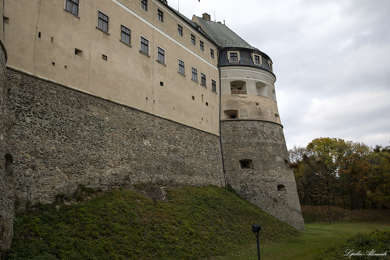 Замок Червени-Камень (Hrad Červený Kameň)