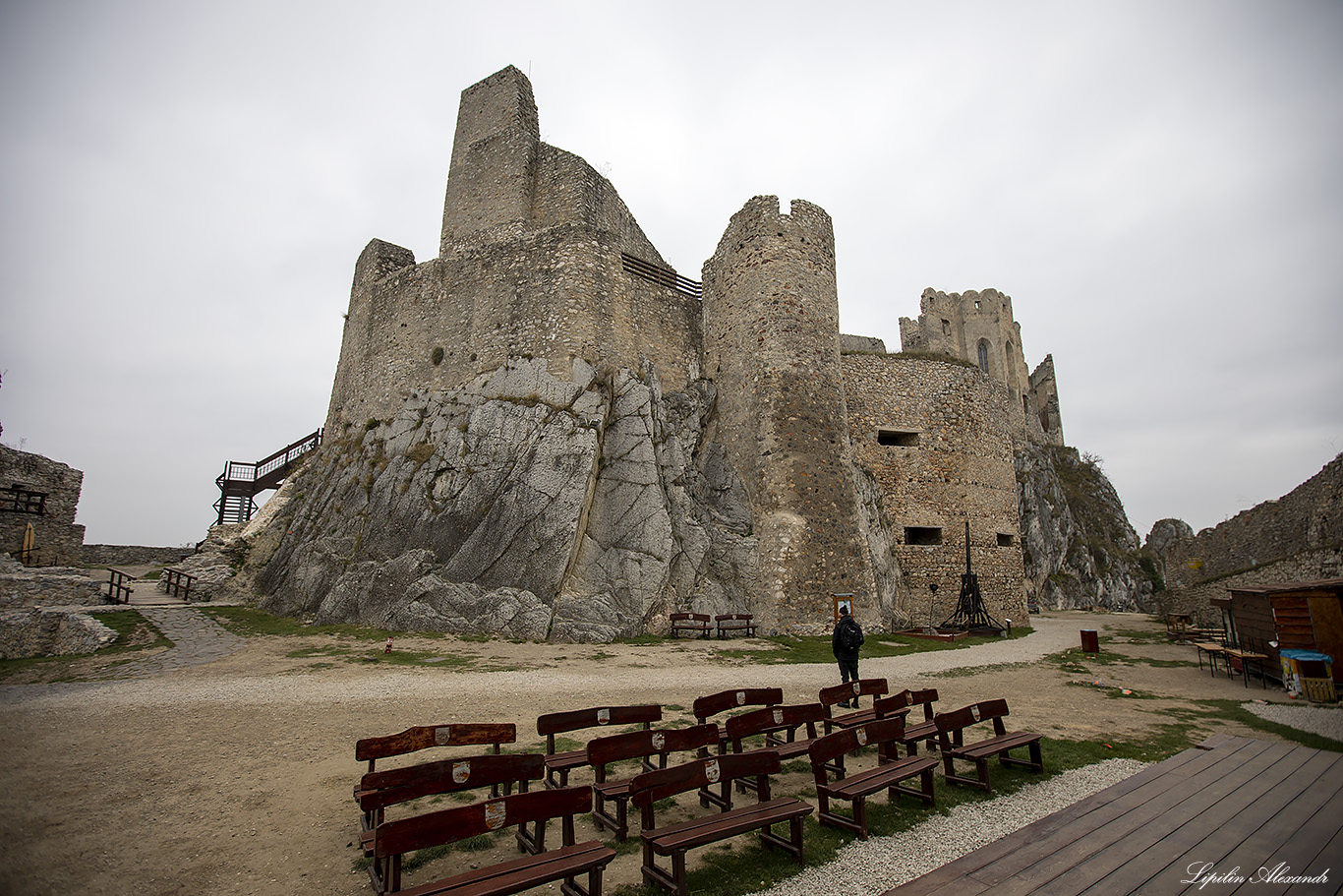 Бецковский замок (Beckovský hrad)