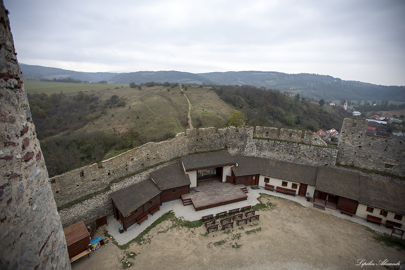 Бецковский замок (Beckovský hrad)