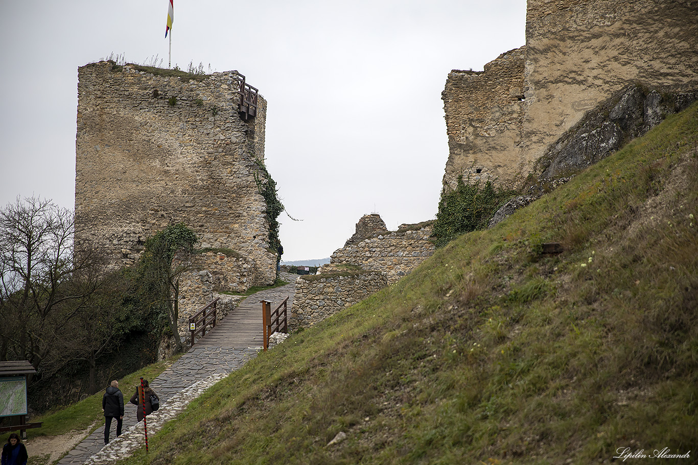 Бецковский замок (Beckovský hrad)