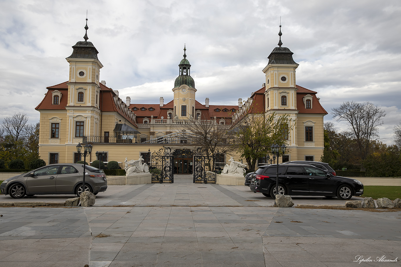 Замок Терезии (Theresia Chateau)