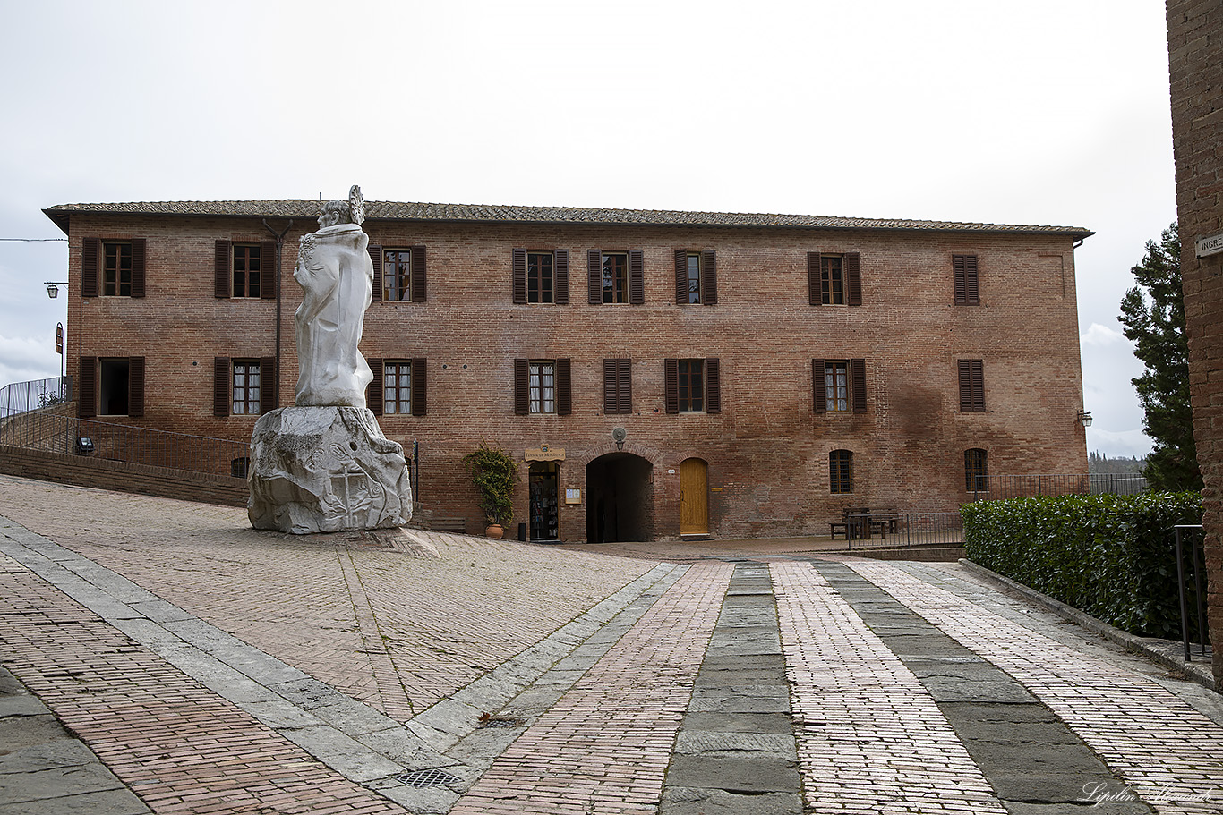 Монастырь Монте-Оливето-Маджоре (Abbazia territoriale di Monte Oliveto Maggiore) 