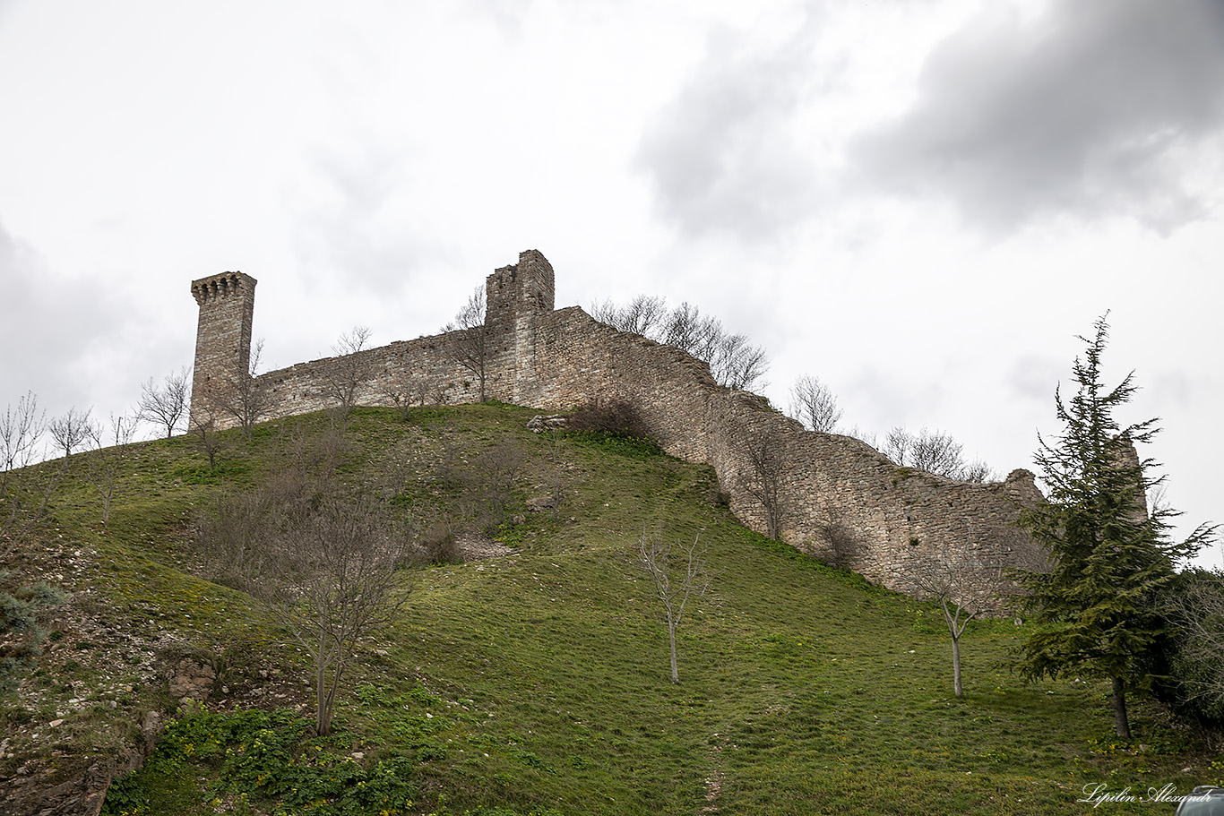 Крепость Рокка Маджоре (Rocca Maggiore)