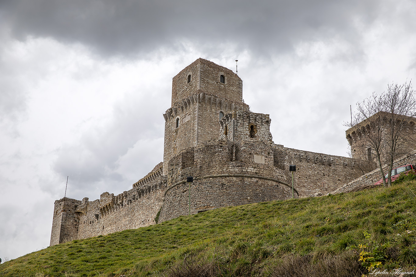 Крепость Рокка Маджоре (Rocca Maggiore)