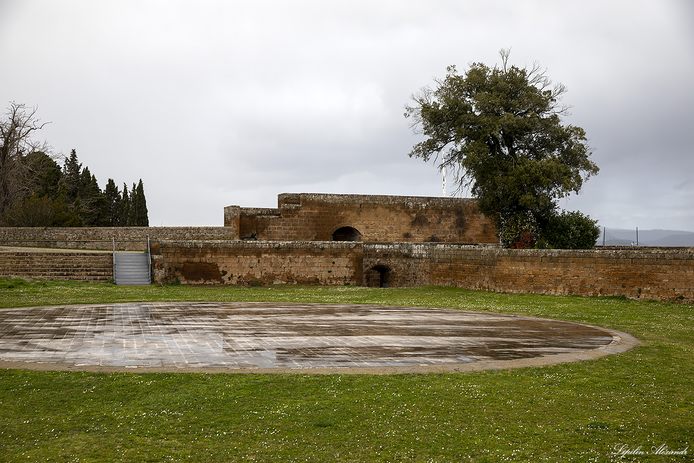 Крепость Альборноса (Rocca Albornoziana)