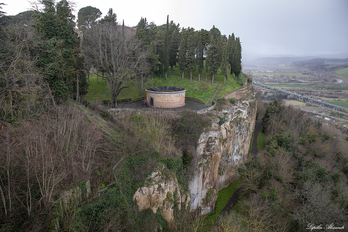 Крепость Альборноса (Rocca Albornoziana)