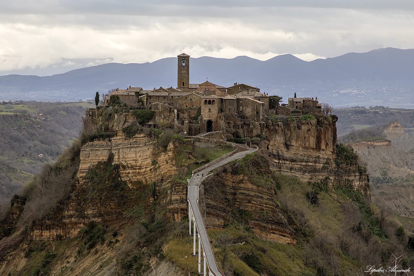 Чивита-ди-Баньореджо (Civita di Bagnoregio) - Италия (Italy)