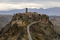 -- (Civita di Bagnoregio)