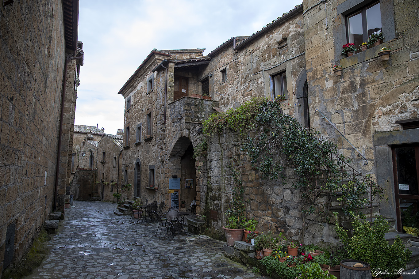 Чивита-ди-Баньореджо (Civita di Bagnoregio) - Италия (Italy)