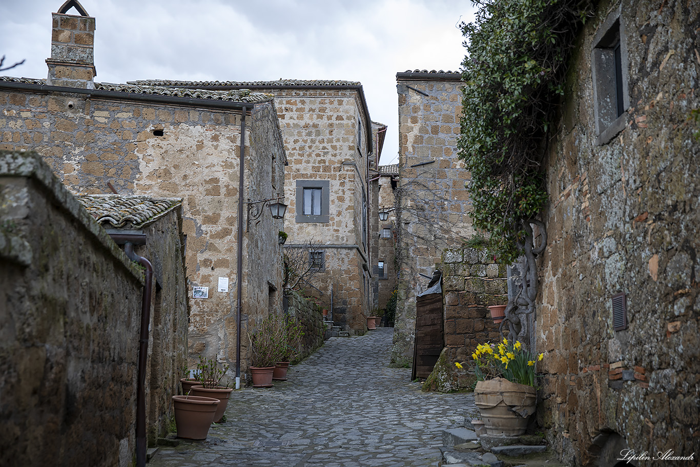 Чивита-ди-Баньореджо (Civita di Bagnoregio) - Италия (Italy)