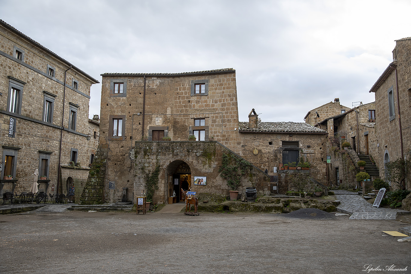 Чивита-ди-Баньореджо (Civita di Bagnoregio) - Италия (Italy)