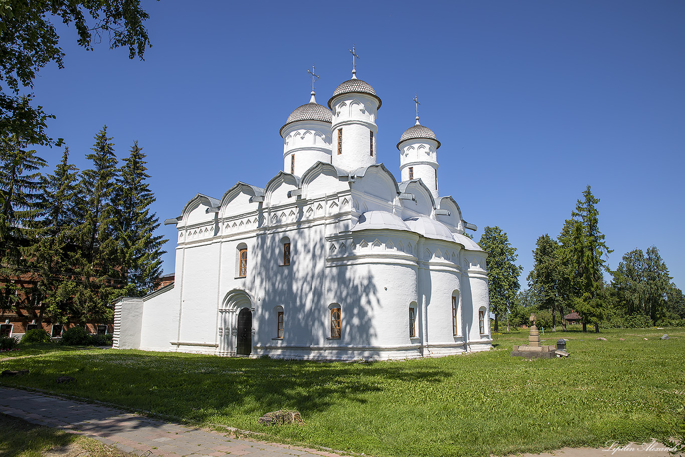 Ризоположенский женский монастырь