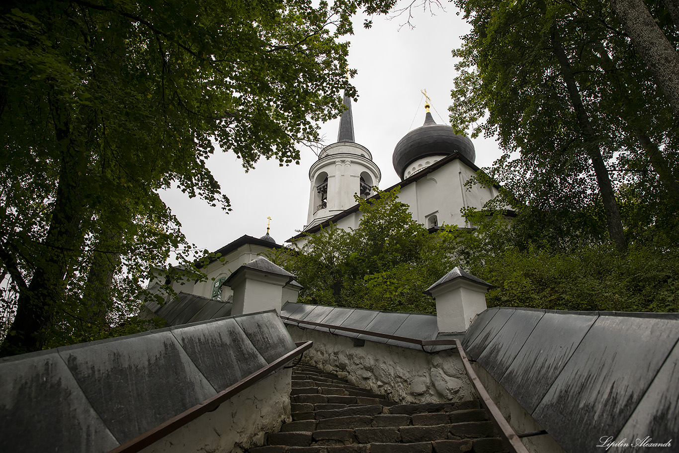Свято-Успенский Святогорский мужской монастырь