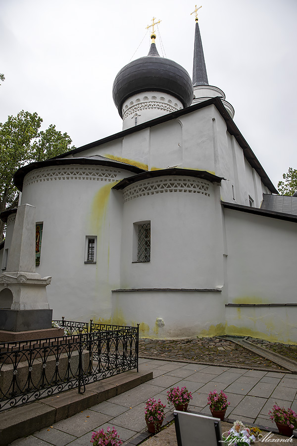 Свято-Успенский Святогорский мужской монастырь