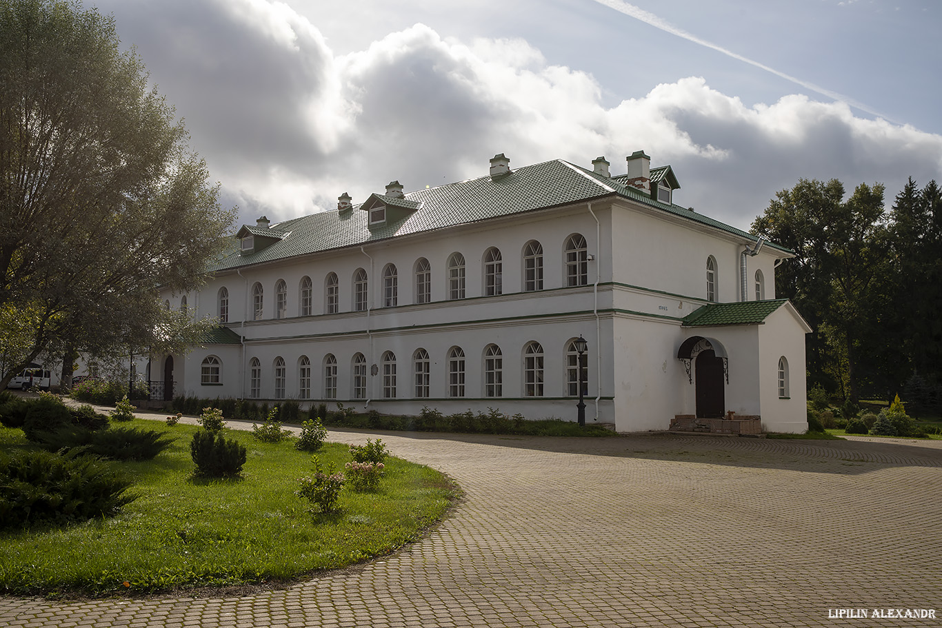 Спасо-Елеазаровский женский монастырь 