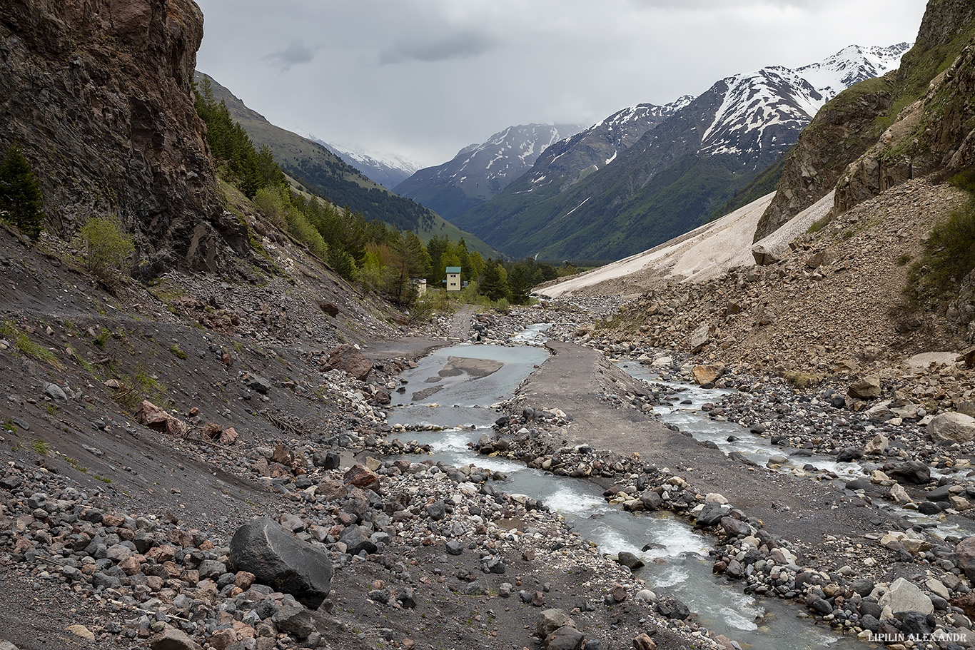 Водопад Азау 